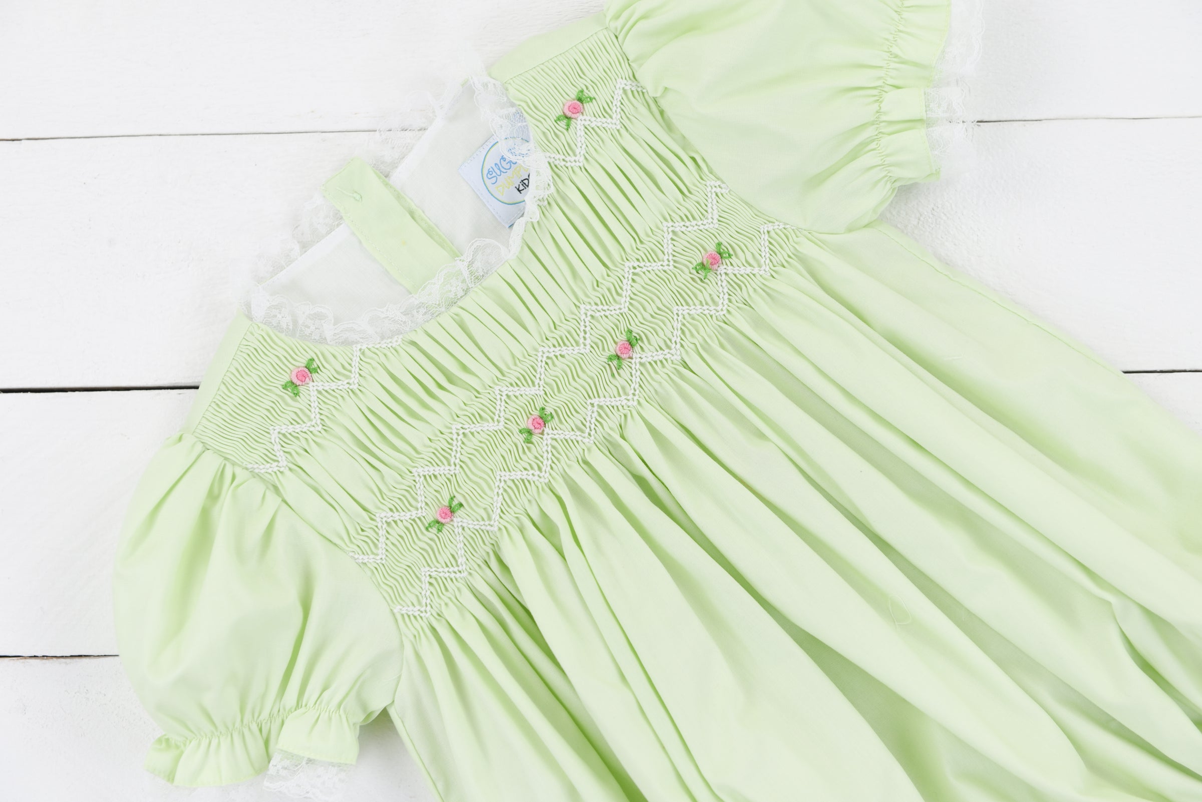 PO100: Elegant Smocked Girls Bubble