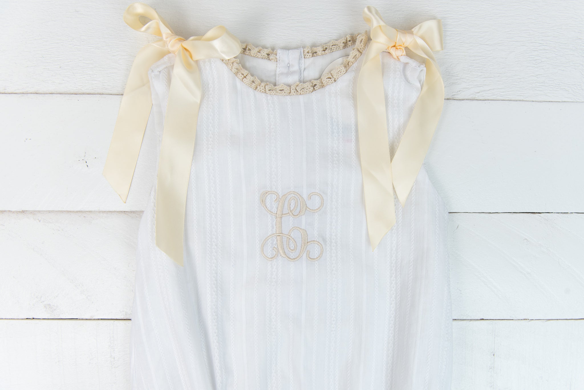 PO110: Linen White Girls Bubble