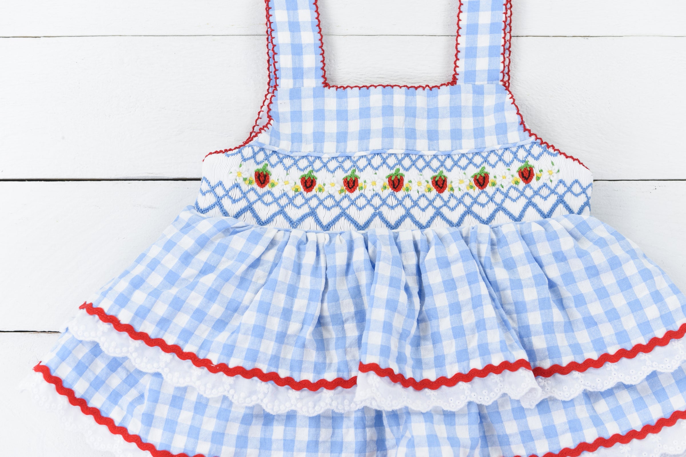 P0101: Sweet Strawberries Bloomer Set