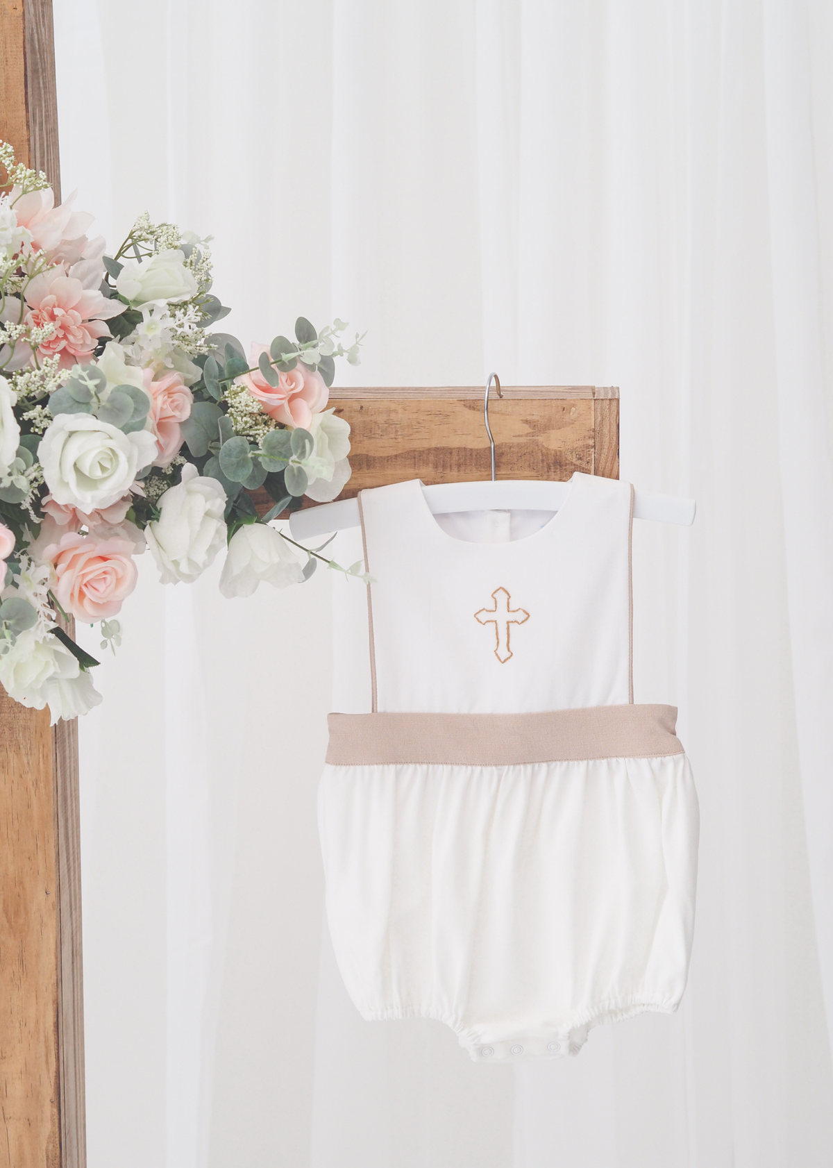 PO110: Linen Cross Boys Bubble