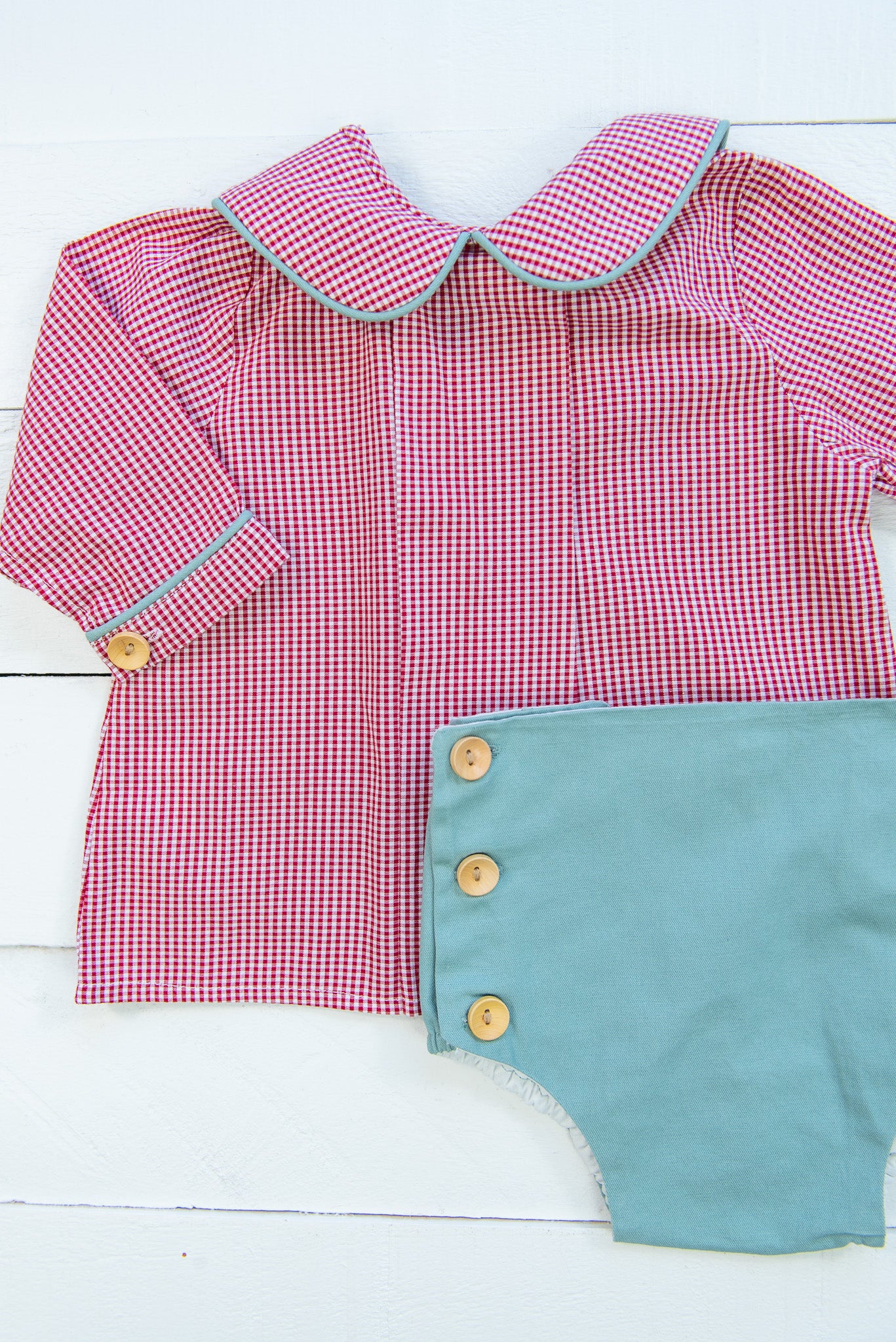 Boys Holiday Gingham Diaper Set