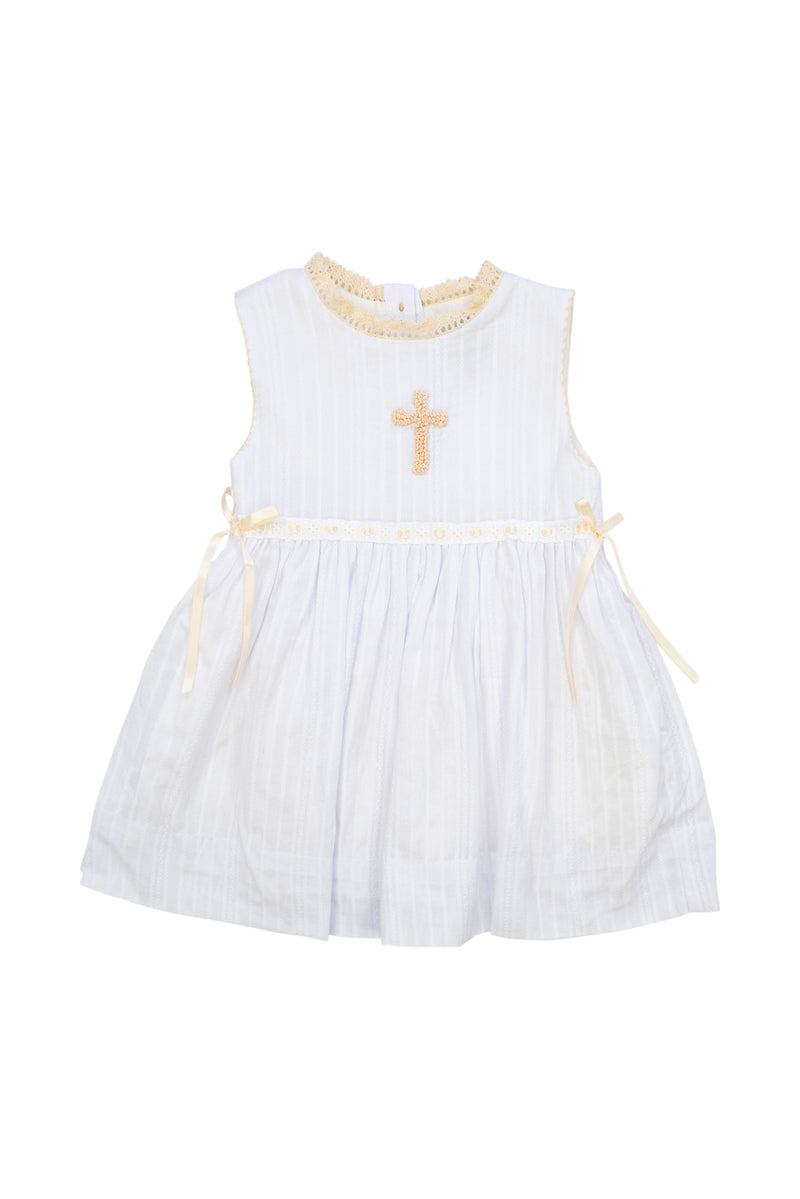 Girls At The Cross Dress